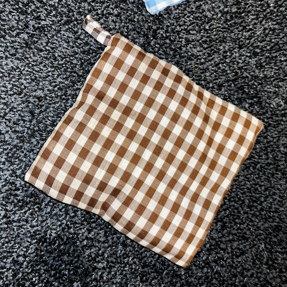 Vintage Cloth Fabric Oven Mitts/ Potholders  (2) - Picture 8 of 8